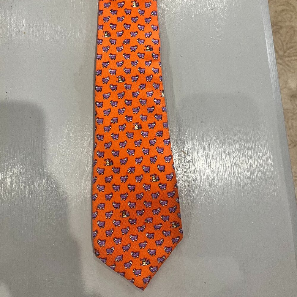 Thatcher Spring Sheep Tie
